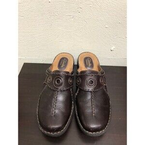 Clarks Artisan Collection  women Leather Slip On Mules Clogs Brown Size 8.5 M